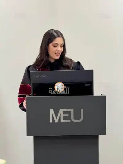 الإعلامية الحجايا تحصل على ماجستير الإعلام