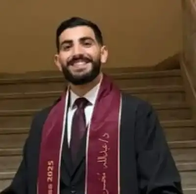 عبدالله محسن.. مبارك التخرج