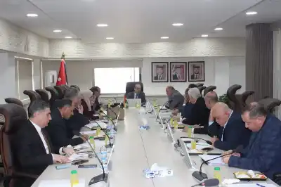 وزير الإدارة المحلية يؤكد أهمية تجويد