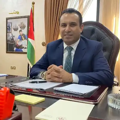 أبو زيد يكتب عن نواف العجارمة: