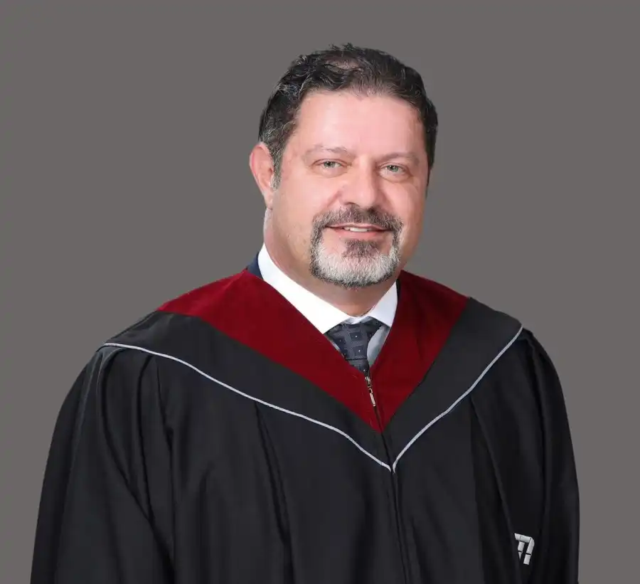 مدار الساعة,أخبار الأردن,اخبار الاردن,أخبار الجامعات الأردنية,وزير التعليم العالي والبحث العلمي,الدكتور عزمي محافظة,عزمي محافظة,الجامعة الأمريكية في مادبا