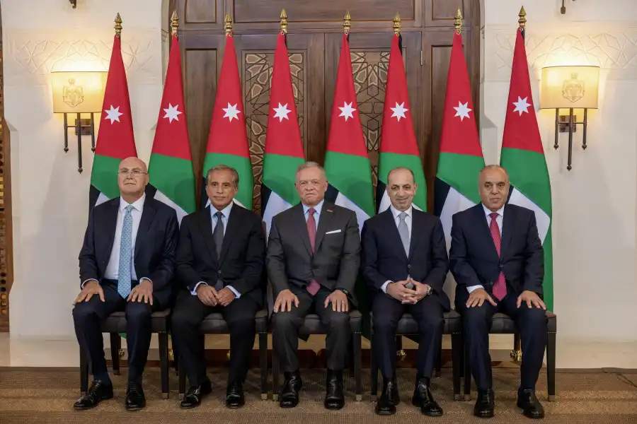 مدار الساعة,أخبار الأردن,اخبار الاردن,جعفر حسان,الدكتور جعفر حسان,وزير الإدارة المحلية,وزير التربية والتعليم,وزير التعليم العالي والبحث العلمي,المملكة الأردنية الهاشمية,رئيس الوزراء,مهند شحادة,الديوان الملكي الهاشمي,أمانة عمان,الإرادة الملكية السامية