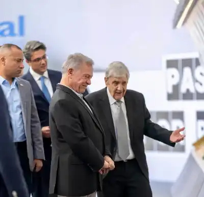 الملك يزور المطبعة الوطنية بمناسبة مئوية