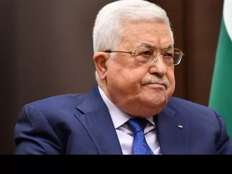 عباس فاجأ منظمة التحرير بقرار مصيري