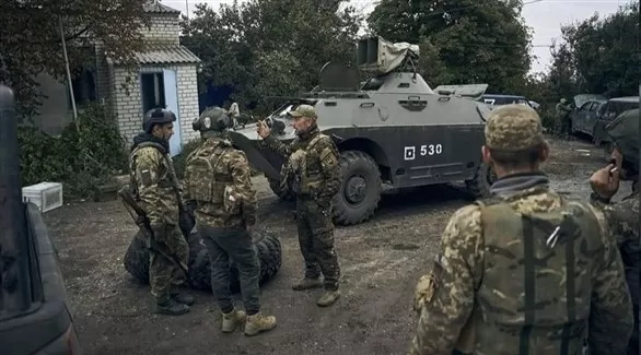 أوكرانيا تقول إنها غنمت أسلحة عالية