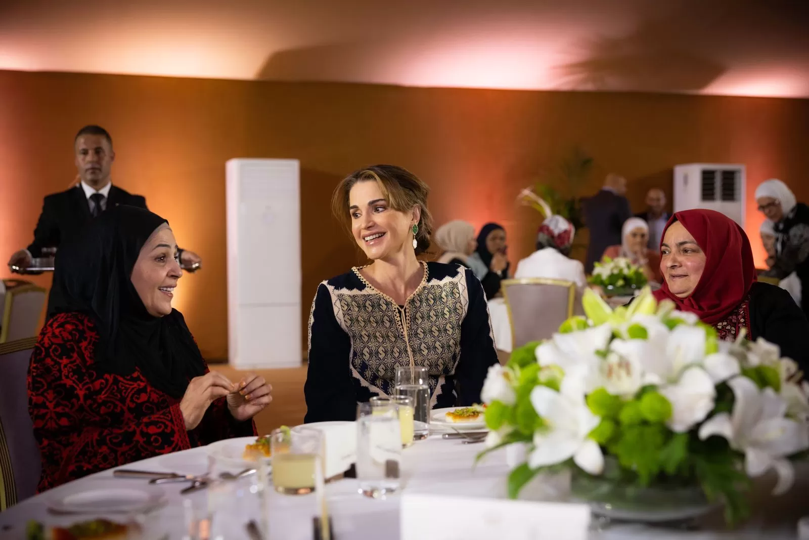 مدار الساعة,أخبار الأردن,اخبار الاردن,الملكة رانيا العبدالله,الجامعة الهاشمية