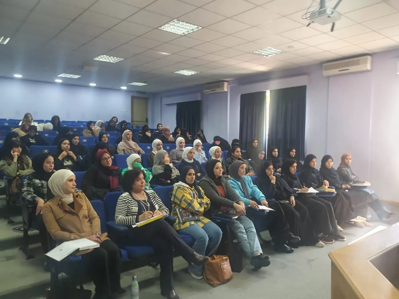 مدار الساعة,أخبار ثقافية,جامعة البترا