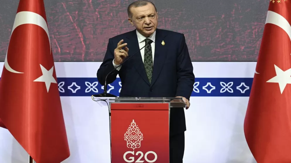 إردوغان يشير إلى أن العملية البرية
