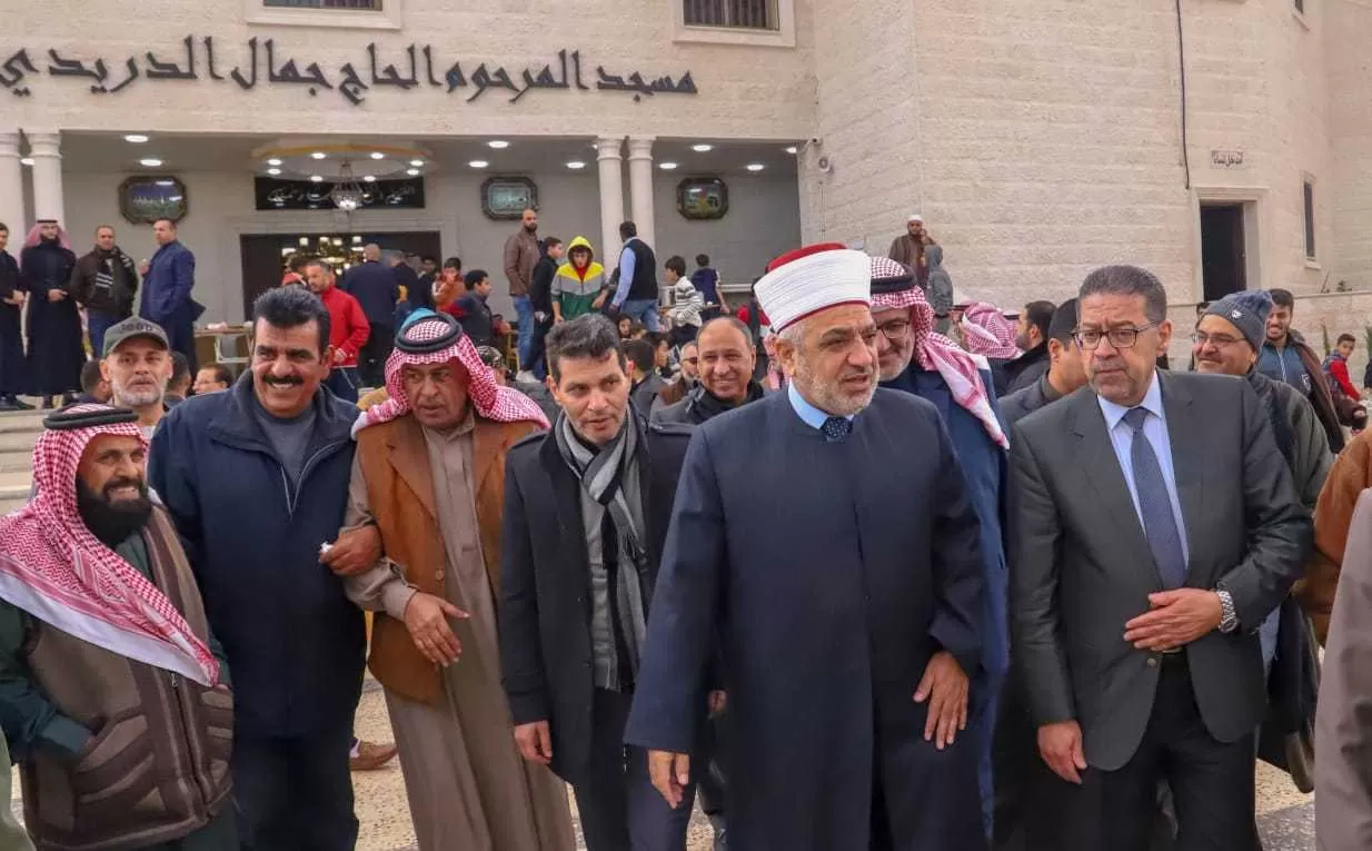 وزير الأوقاف يفتتح مسجد المرحوم جمال