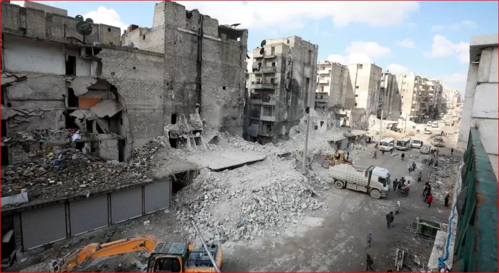سوريا: انهيار مبنى يودي بحياة 16