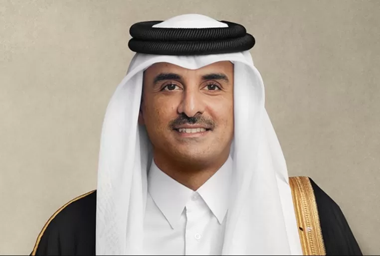 أمير قطر يؤكد وقوف بلاده مع