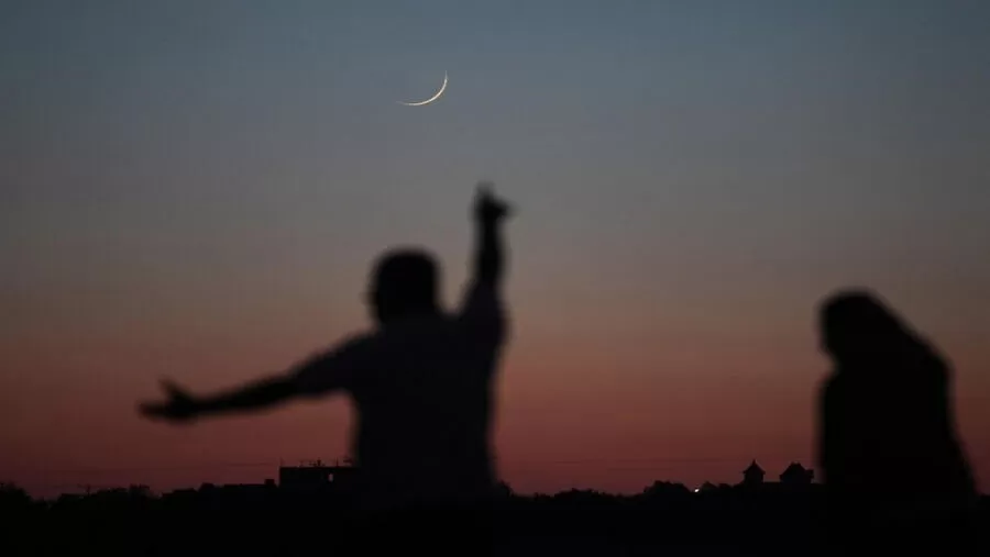تحري هلال شوال,عيد الفطر المبارك,الأردن,السعودية,فلسطين