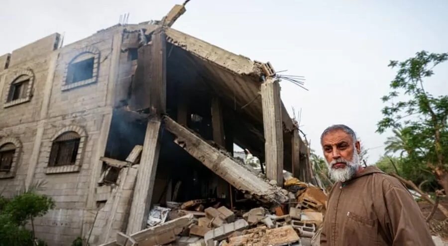 غزة تحت القصف,الاحتلال الإسرائيلي يدمر المنازل,المقاومة الفلسطينية ترد على العدوان