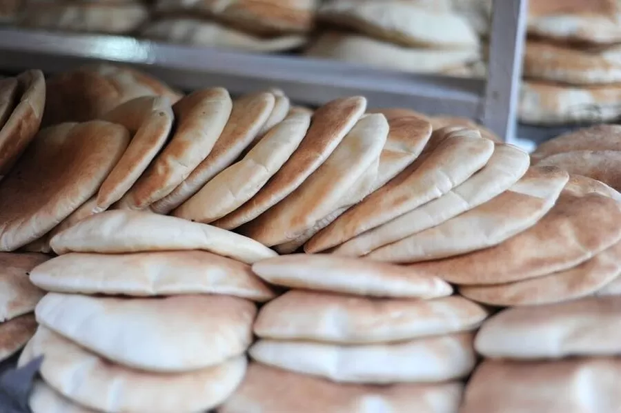 دعم القمح والخبز
حماية المخابز الحجرية
اعادة العلاقة التجارية الاردنية السورية