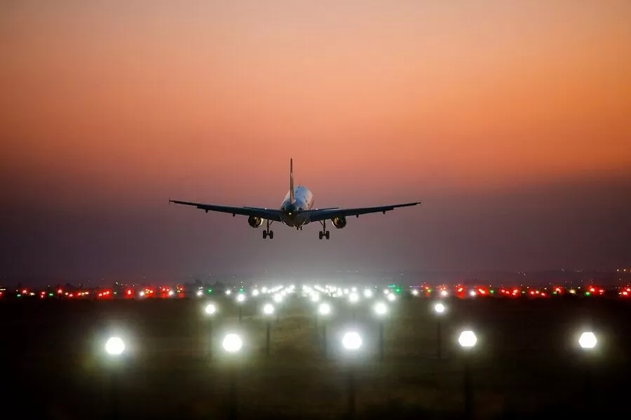 مطار الملكة علياء,مدار الساعة,غزة,