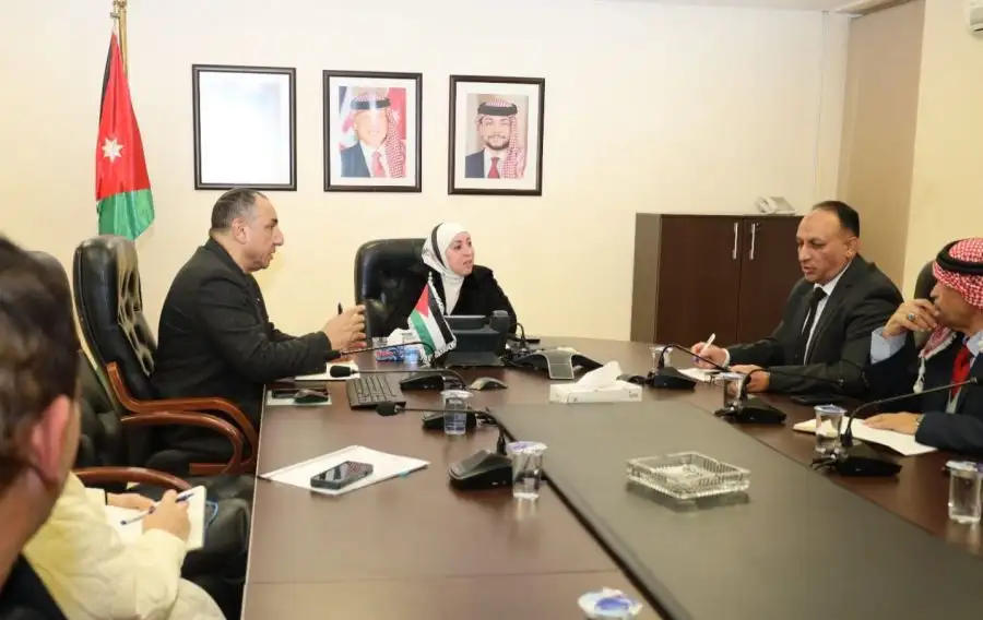 مدار الساعة,أخبار اقتصادية,وزيرة النقل,وسام التهتموني,هيئة تنظيم النقل البري