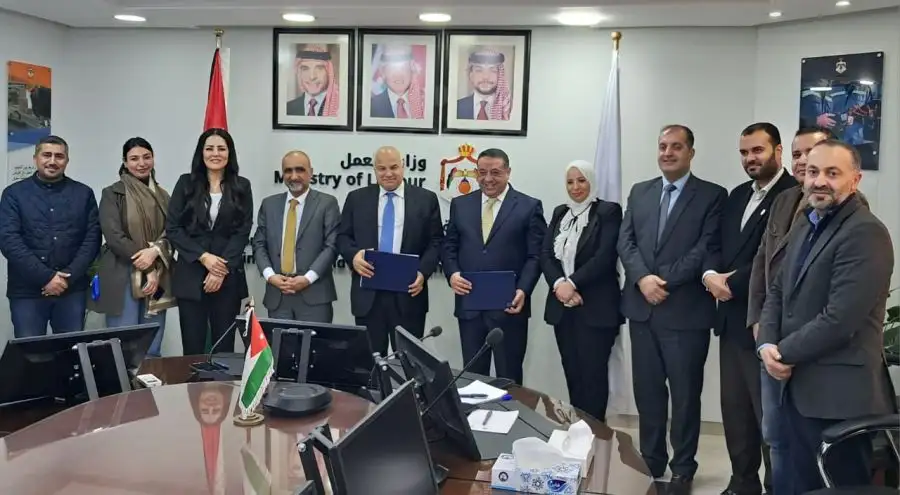 مدار الساعة,أخبار اقتصادية,وزير العمل,خالد البكار,وزارة العمل,صندوق المعونة الوطنية,البريد الأردني