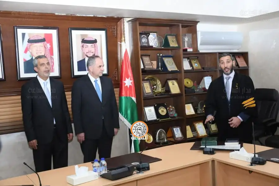 مدار الساعة,أخبار المجتمع الأردني,المحامي أحمد رسمي العمري