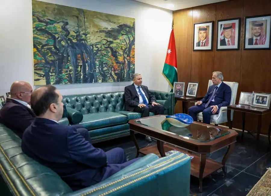 مدار الساعة,أخبار اقتصادية,جعفر حسان,الدكتور جعفر حسان,وزير الاتصال الحكومي,رئيس الوزراء,مهند شحادة,محمد المومني,البنك المركزي