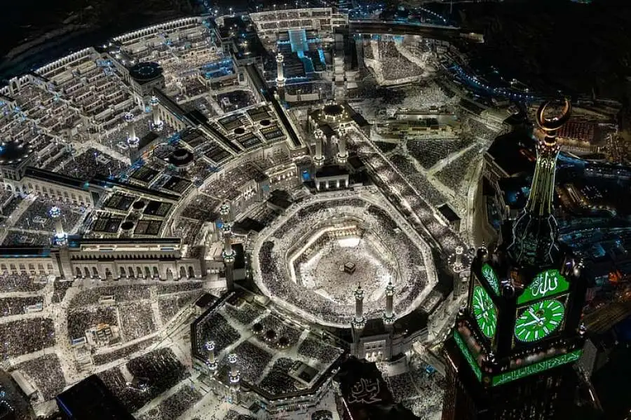 مدار الساعة,شؤون دينية,الذكاء الاصطناعي,وسائل التواصل الاجتماعي,مواقع التواصل الاجتماعي