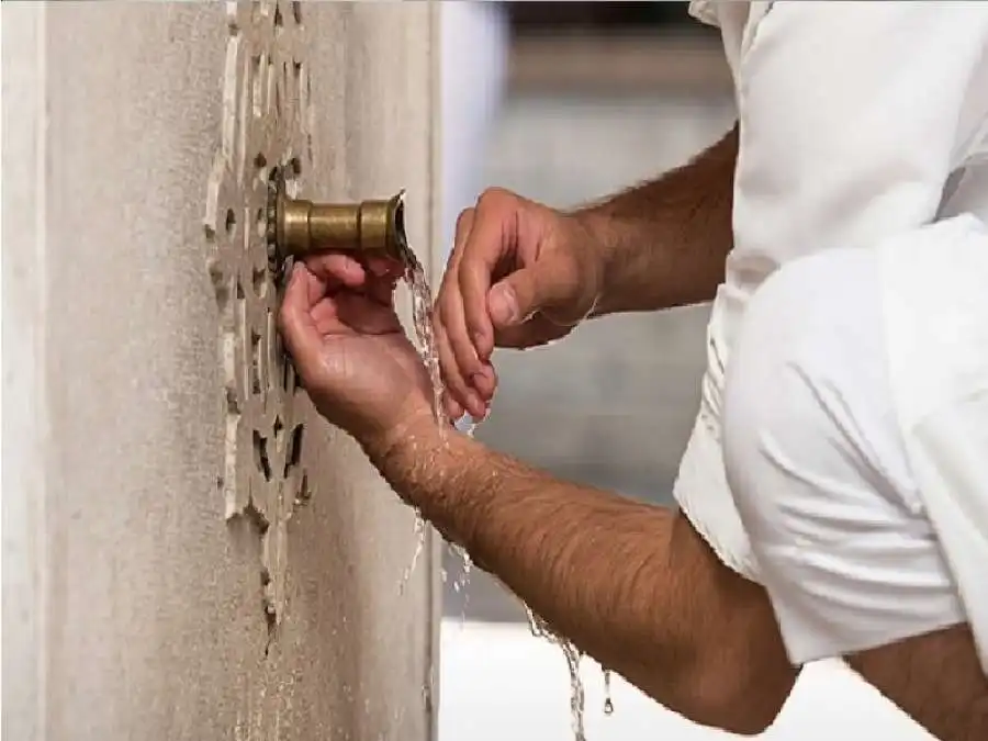 مدار الساعة,شؤون دينية