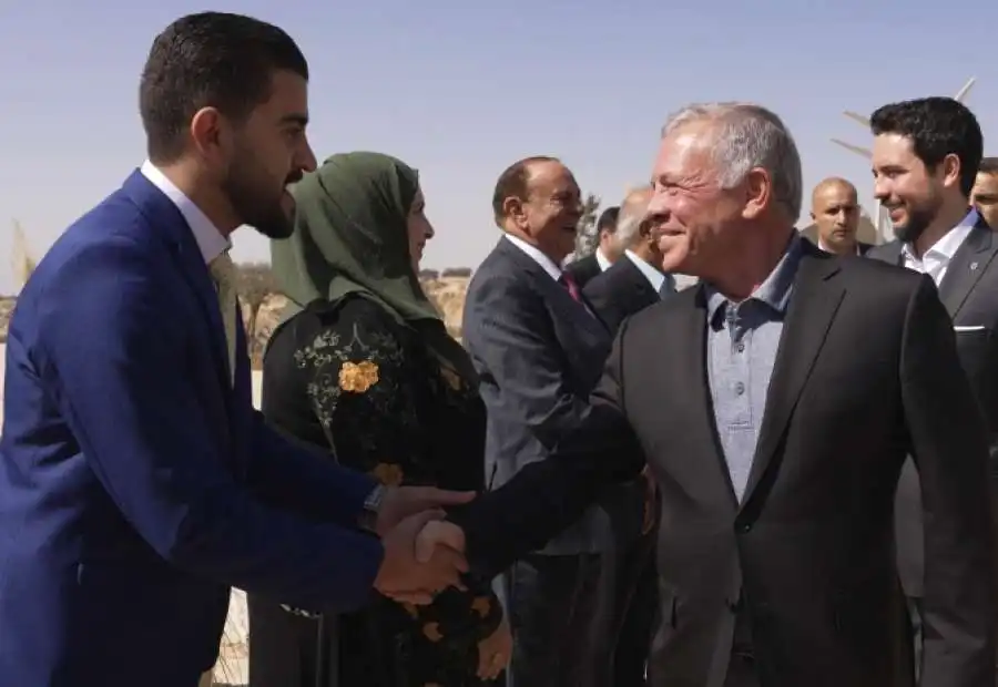 مدار الساعة,مناسبات أردنية,المملكة الأردنية الهاشمية,القوات المسلحة الأردنية,الملك المؤسس,الملك عبد الله الثاني,الثورة العربية الكبرى,عيد الاستقلال,القوات المسلحة