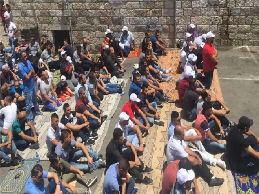 مدار الساعة,شؤون دينية