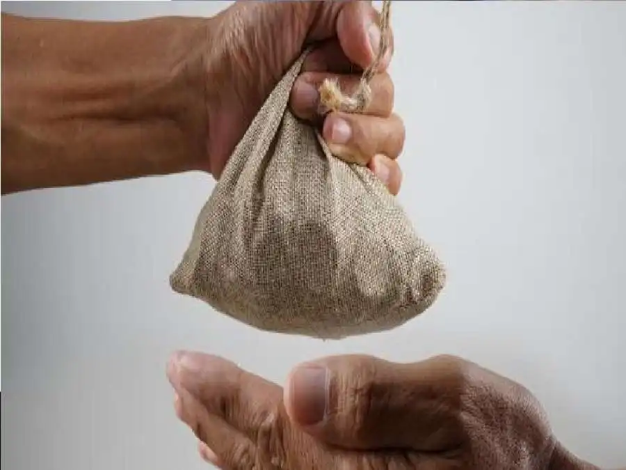 مدار الساعة,شؤون دينية