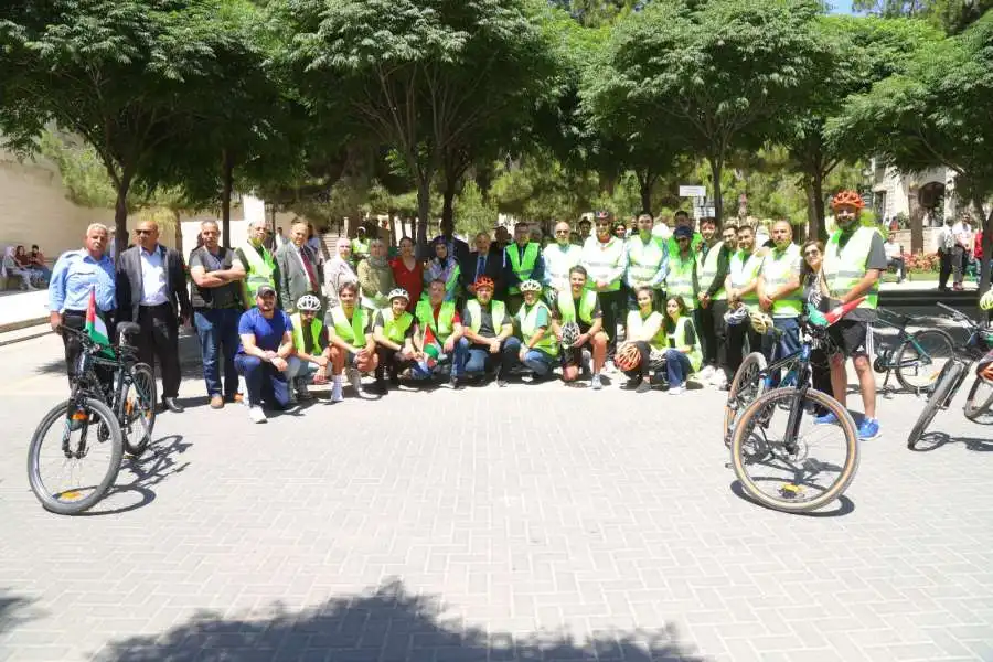 مدار الساعة,أخبار الجامعات الأردنية,المملكة الأردنية الهاشمية,الملك عبد الله الثاني,الأمير الحسين بن عبد الله الثاني,جامعة البترا,عيد الاستقلال