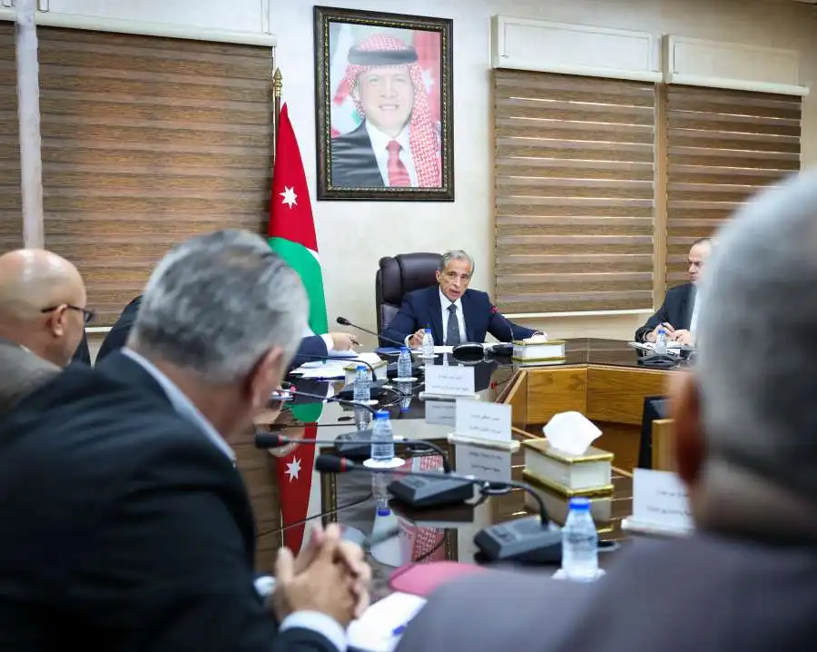 مدار الساعة,أخبار الأردن,اخبار الاردن,جعفر حسان,الدكتور جعفر حسان,رئيس الوزراء,المؤسسة العامة للإسكان والتطوير الحضري,وزارة التربية,وزارة التربية والتعليم,المؤسسة العامة للإسكان,الضمان الاجتماعي,بعثة الحج