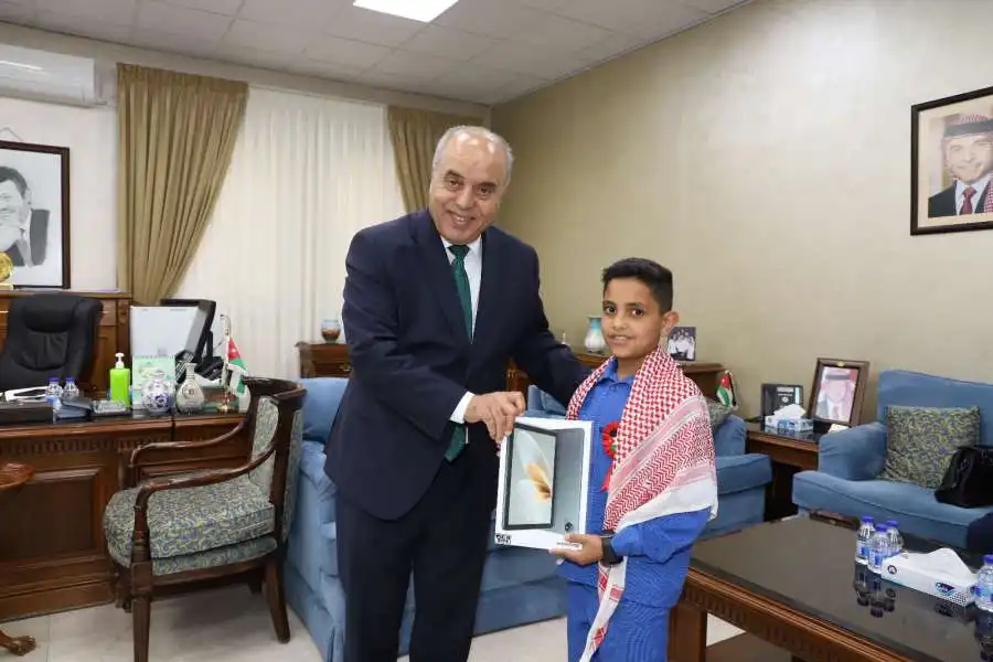 مدار الساعة,أخبار الأردن,اخبار الاردن,وزير التربية والتعليم,الدكتور عزمي محافظة,عزمي محافظة