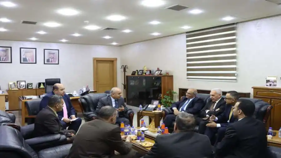 مدار الساعة,أخبار الأردن,اخبار الاردن,وزير التعليم العالي والبحث العلمي,عزمي محافظة,وزارة التربية والتعليم,نقيب الصحفيين,نقابة الصحفيين الأردنيين