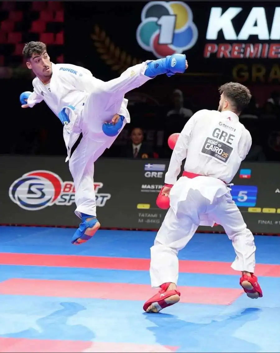 مدار الساعة,أخبار الجامعات الأردنية,جامعة عمان الأهلية,المنتخب الوطني