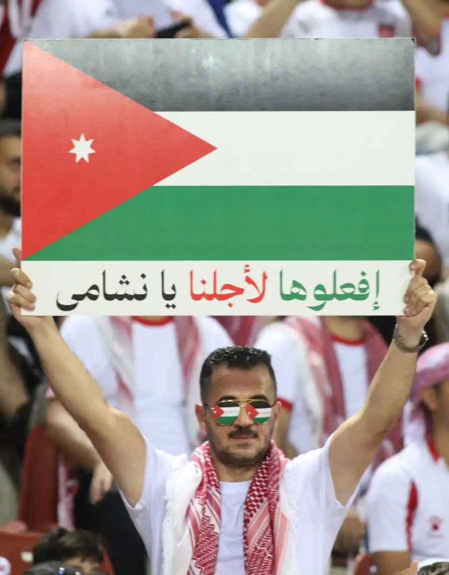 مدار الساعة,أخبار خفيفة ومنوعة,الملك عبد الله الثاني,الحسين بن عبدالله الثاني,ولي العهد,الأمير علي بن الحسين,الملك عبدالله الثاني,الأمير هاشم بن عبدالله الثاني,كأس العالم,كأس آسيا,سلطنة عمان,منتخب النشامى,علي علوان,يزن النعيمات,موسى التعمري,يزن العرب