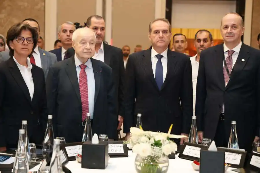 مدار الساعة,أخبار السياحة في الأردن,وزير الصحة,الدكتور فراس الهواري,وزيرة السياحة والآثار,لينا عناب,الملك عبدالله الثاني,كورونا,وزارة الصحة,وزارة السياحة,المستشفيات الخاصة,جامعة الدول العربية,البحر الميت