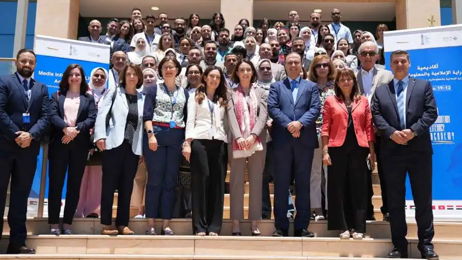 مدار الساعة,أخبار الأردن,اخبار الاردن,وزير الاتصال الحكومي,الملك الحسين بن طلال,محمد المومني,الأميرة ريم علي,معهد الإعلام الأردني,شركات التكنولوجيا,الذكاء الاصطناعي