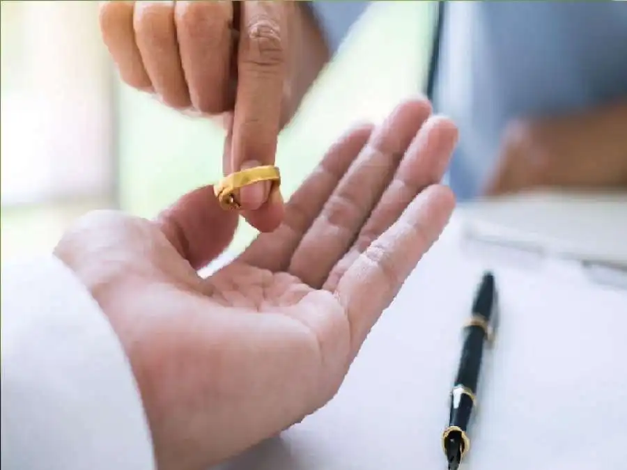 مدار الساعة,شؤون دينية