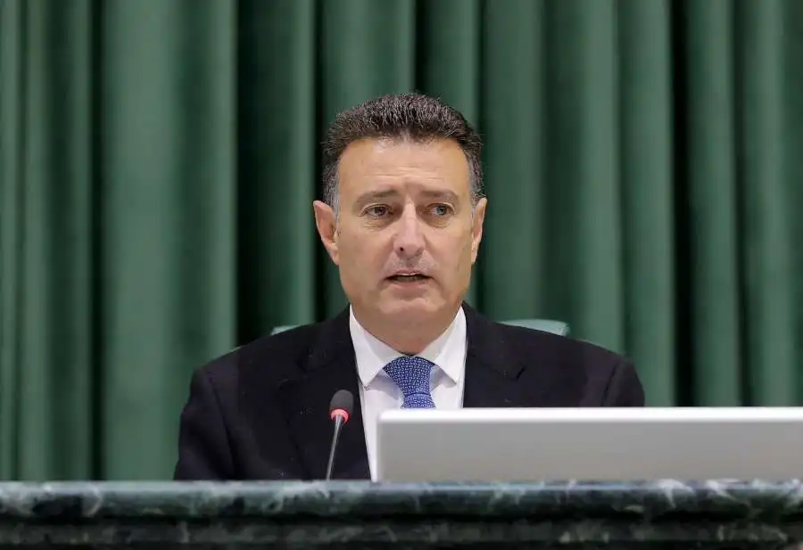 مدار الساعة,أخبار الأردن,اخبار الاردن,ولي العهد,الأمير الحسين بن عبد الله الثاني,الملك عبد الله الثاني,الملكة رانيا العبد الله,مجلس النواب