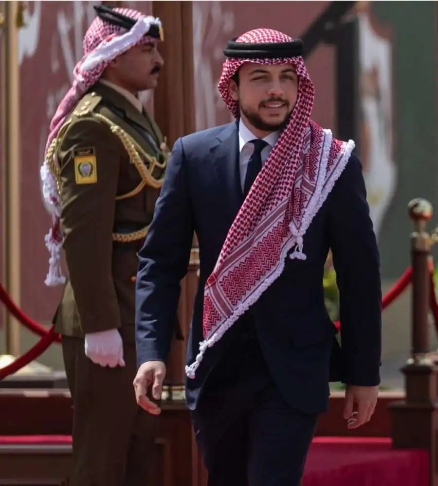 مدار الساعة,أخبار الجامعات الأردنية,ولي العهد,الأمير الحسين بن عبد الله الثاني,الملك عبد الله الثاني,جامعة البترا