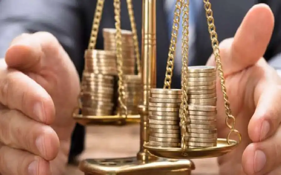 مدار الساعة,شؤون دينية