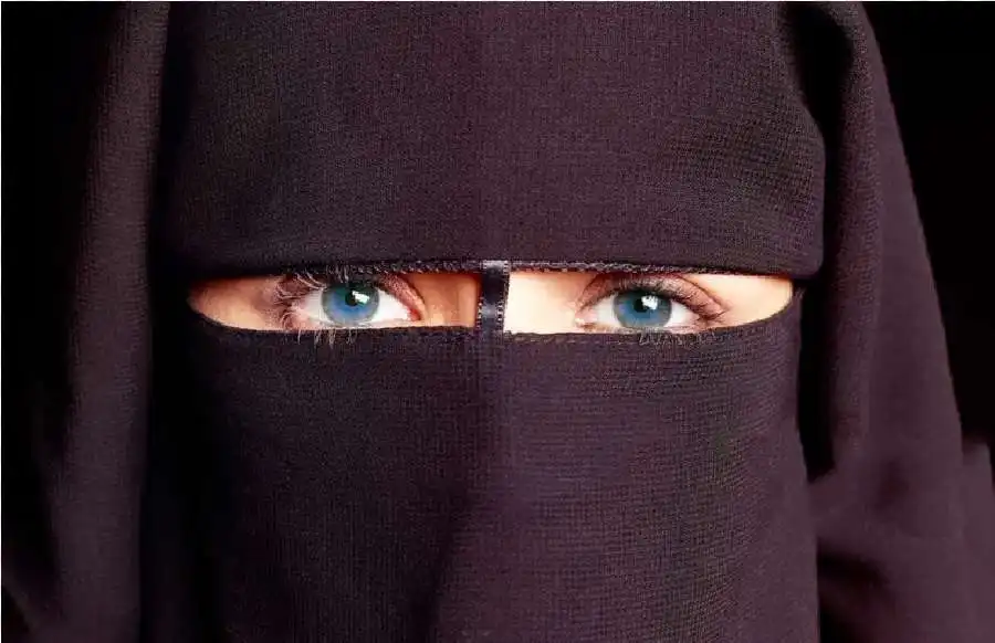 مدار الساعة,شؤون دينية