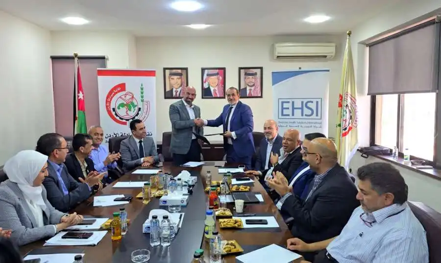 مدار الساعة,أخبار اقتصادية,دائرة ضريبة الدخل والمبيعات,دائرة ضريبة الدخل,نقابة الصيادلة