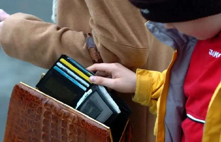 مدار الساعة,شؤون دينية