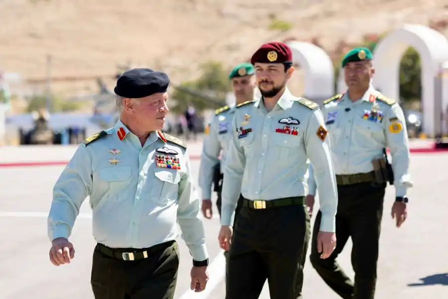 مدار الساعة,مناسبات أردنية,الملك عبد الله الثاني بن الحسين,القوات المسلحة الأردنية,الملك عبد الله الثاني,مديرية الأمن العام,الأمن العام,دائرة المخابرات العامة,القوات المسلحة,الدفاع المدني,الجيش العربي