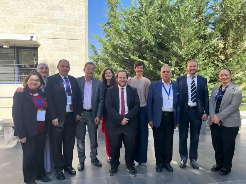 مدار الساعة,أخبار الجامعات الأردنية,جامعة البترا