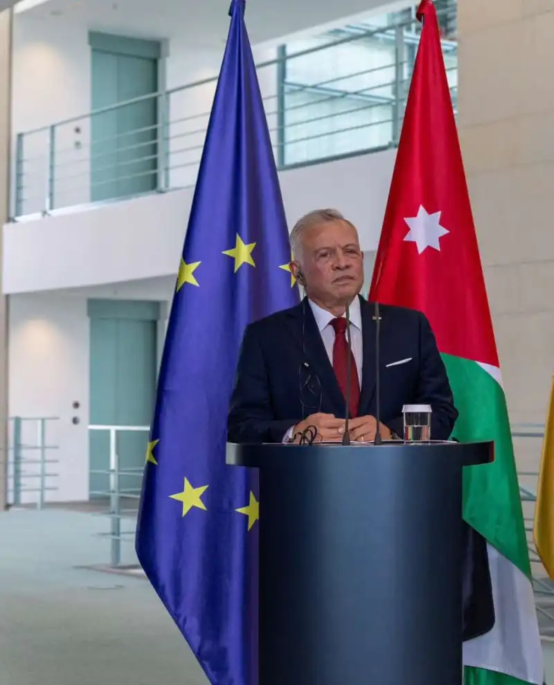 مدار الساعة,مناسبات أردنية,الملك عبد الله الثاني,الملك عبدالله الثاني,ولي العهد,الحسين بن عبدالله الثاني,المملكة الأردنية الهاشمية