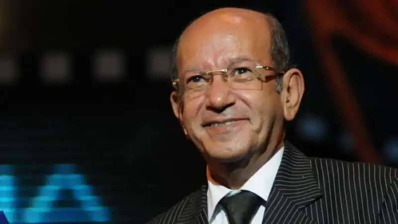 مدار الساعة,أخبار خفيفة ومنوعة