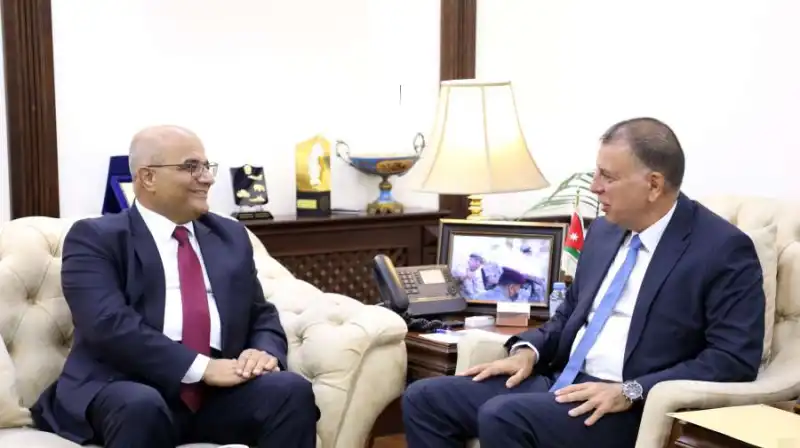 مدار الساعة,أخبار الأردن,اخبار الاردن,وزير الداخلية,مازن الفراية,وزارة الداخلية,نقابة الصحفيين الأردنيين,نقيب الصحفيين