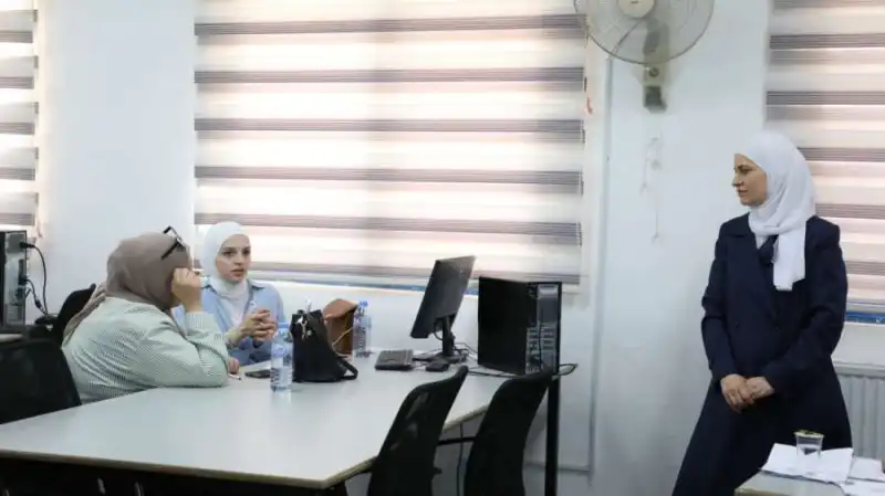 مدار الساعة,أخبار الجامعات الأردنية,جامعة الزرقاء