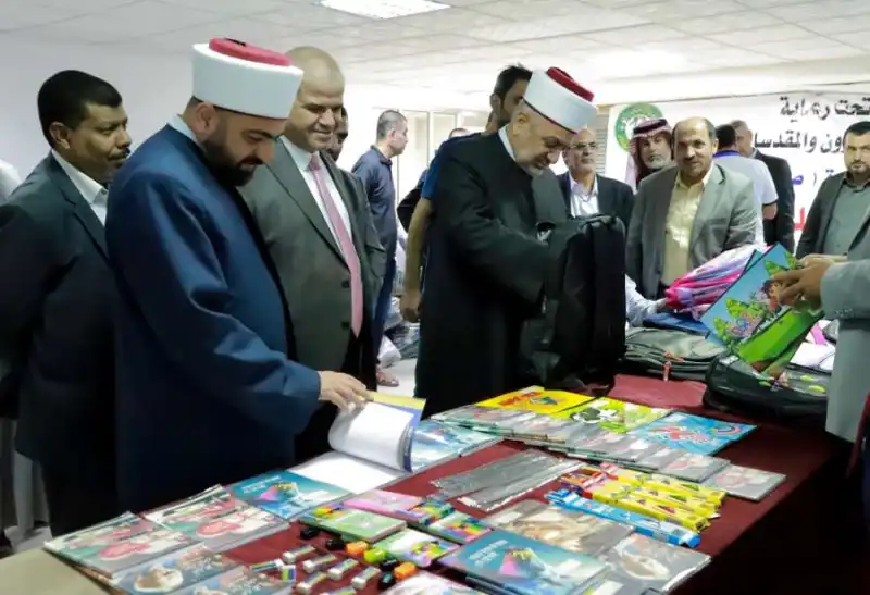 مدار الساعة,أخبار الأردن,اخبار الاردن,وزير الأوقاف والشؤون والمقدسات الإسلامية,الدكتور محمد الخلايلة,محمد الخلايلة,مفتي عام المملكة,صندوق الزكاة,دائرة تنمية أموال الأوقاف,وزارة الأوقاف